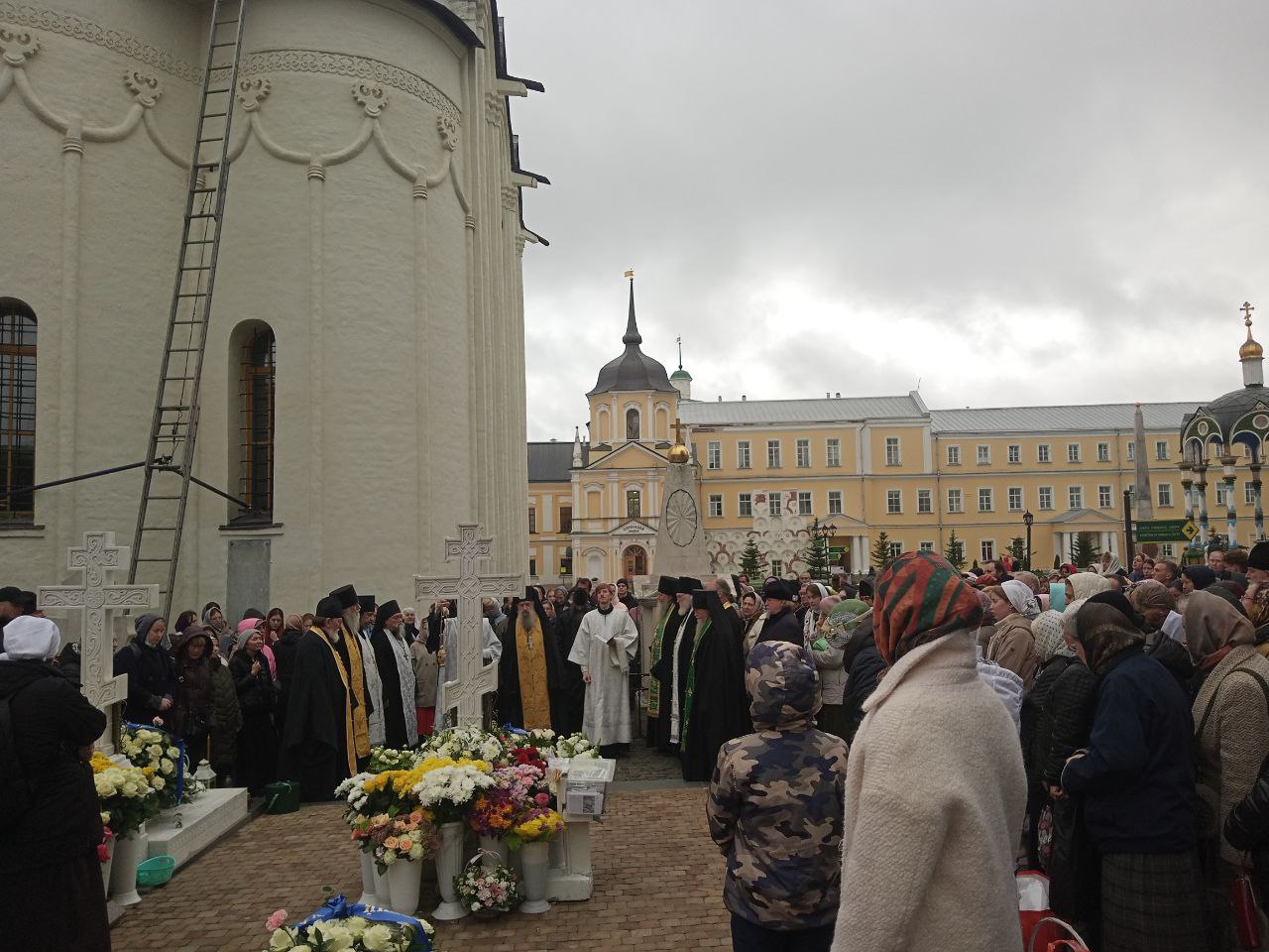 9 октября состоялось торжество празднования 105-летия со дня рождения архимандрита Кирилла Павлова - духовника трех Патриархов, Свято-Троицкой Сергиевой лавры.